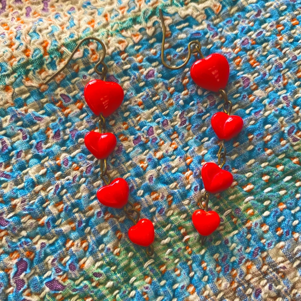 Vintage Bohemian Red Hearts ❤️ ❤️ earrings.